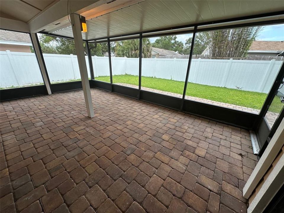 For Rent: $2,495 (3 beds, 2 baths, 1444 Square Feet)