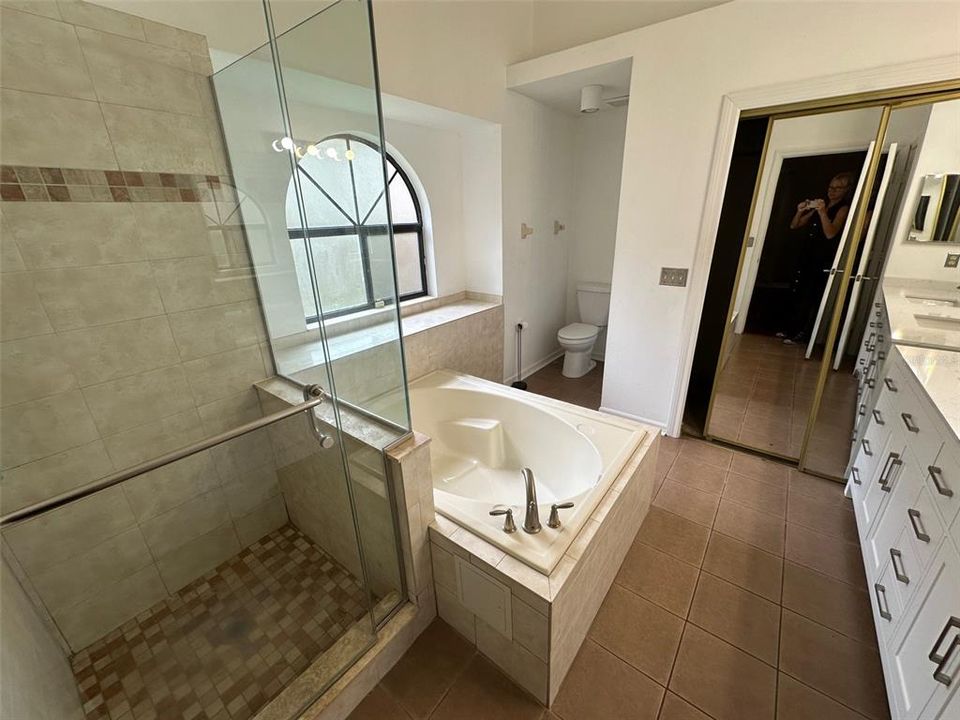For Rent: $2,495 (3 beds, 2 baths, 1444 Square Feet)