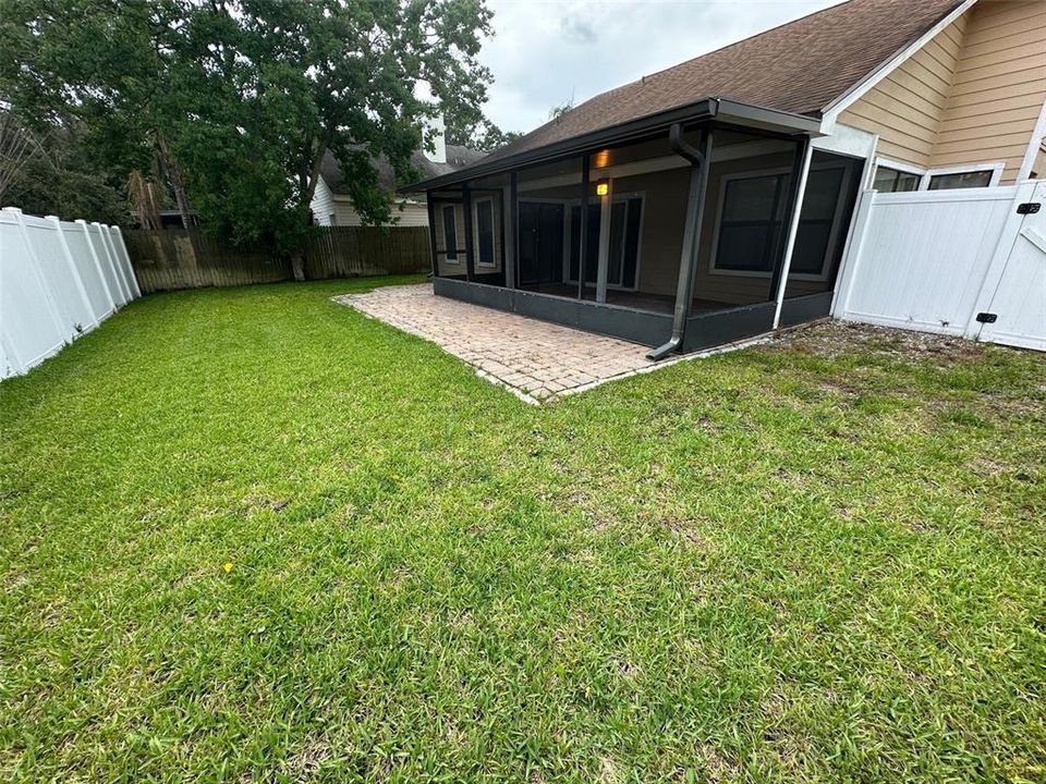 For Rent: $2,495 (3 beds, 2 baths, 1444 Square Feet)