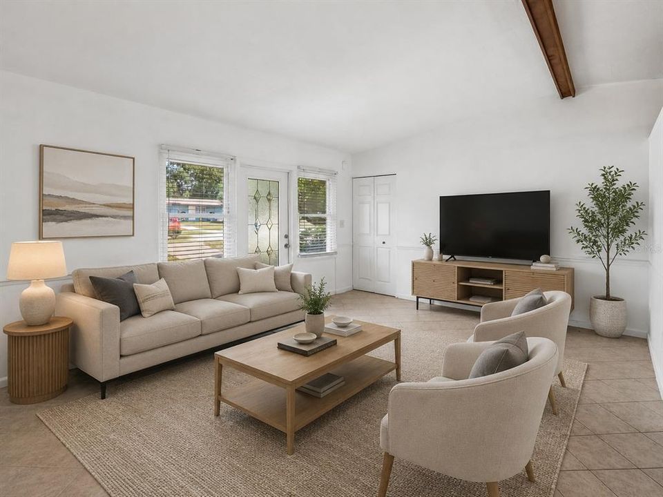 En Venta: $215,000 (2 camas, 1 baños, 836 Pies cuadrados)