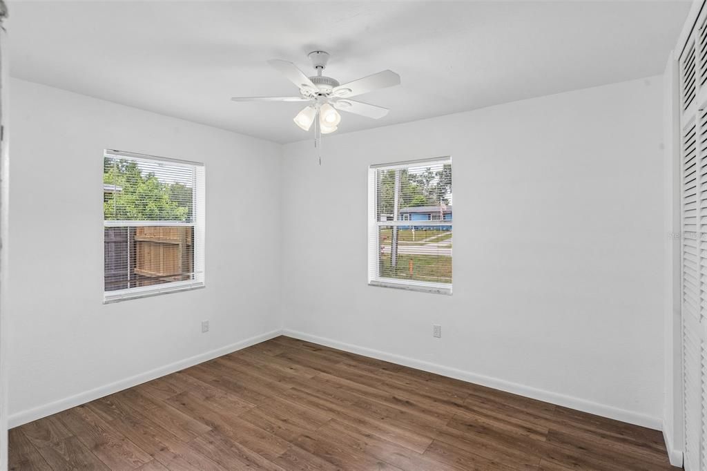 En Venta: $215,000 (2 camas, 1 baños, 836 Pies cuadrados)
