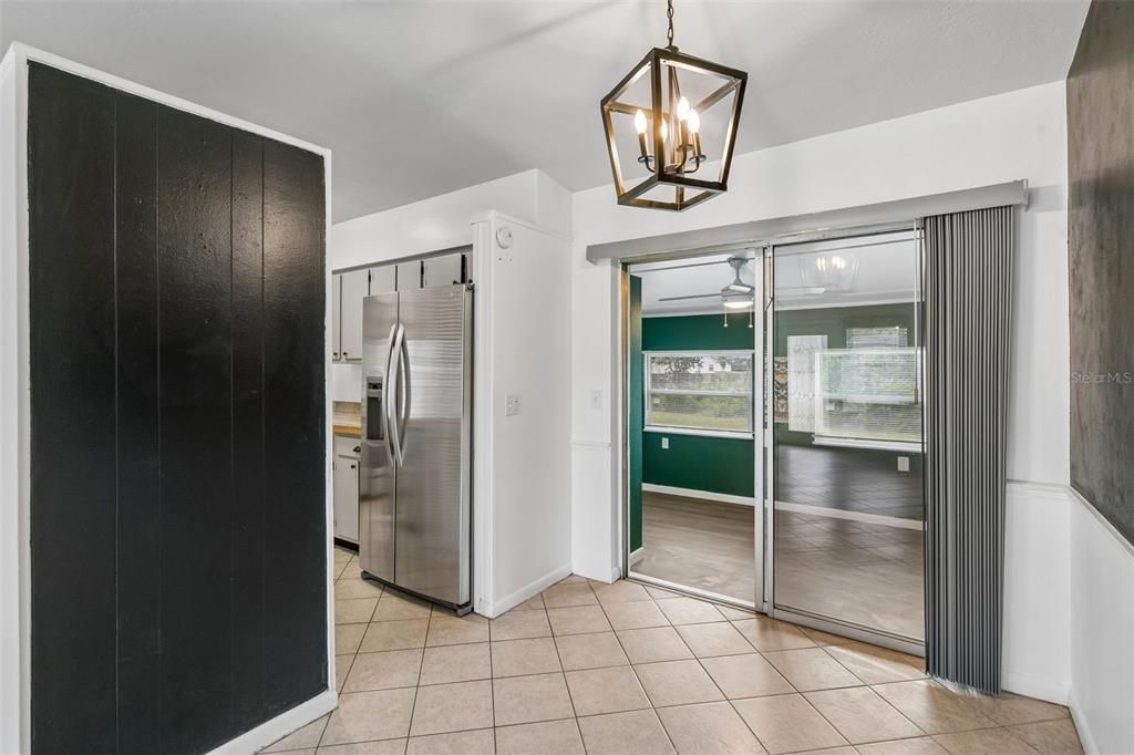 En Venta: $215,000 (2 camas, 1 baños, 836 Pies cuadrados)
