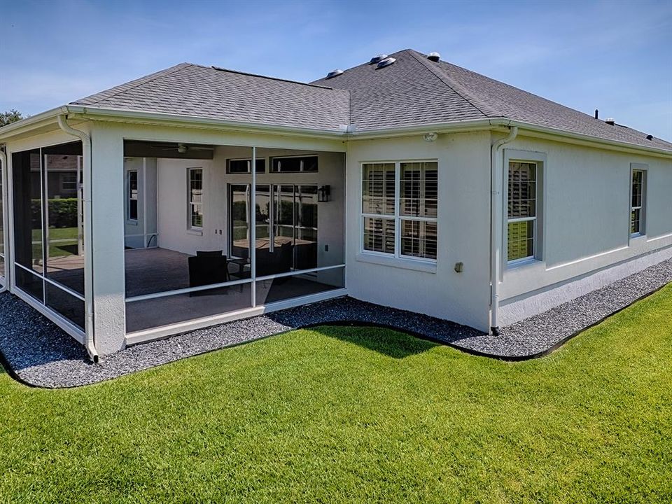 For Sale: $814,000 (3 beds, 2 baths, 2314 Square Feet)