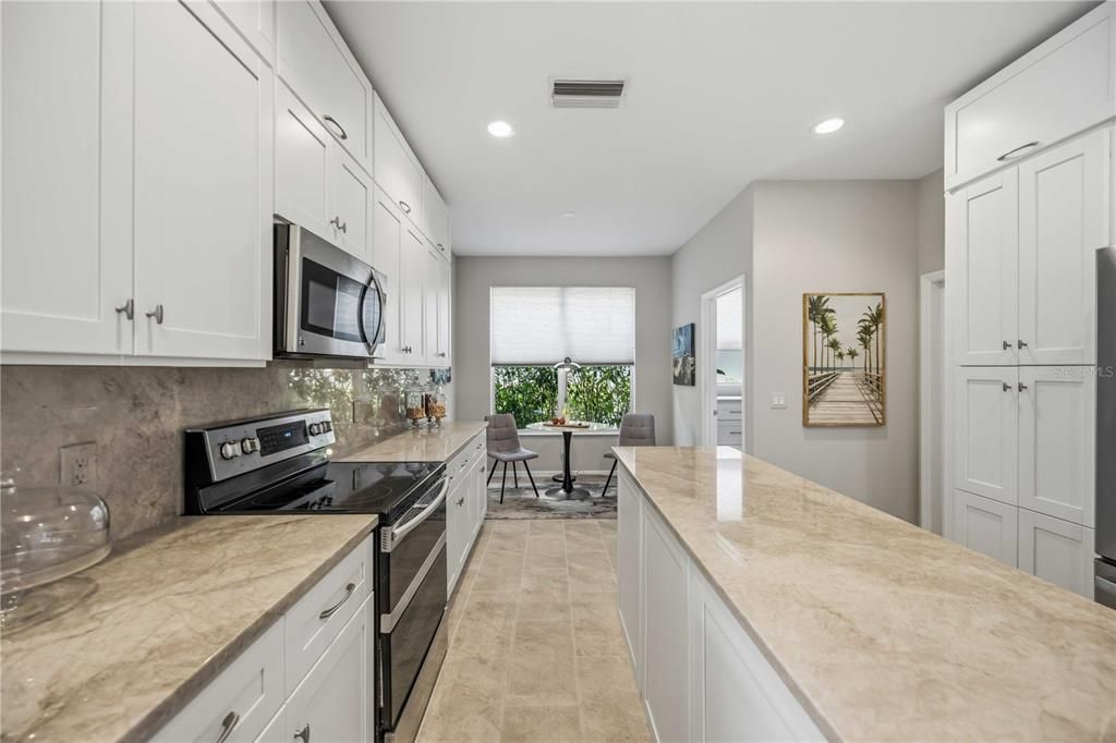 For Sale: $489,900 (3 beds, 2 baths, 1824 Square Feet)