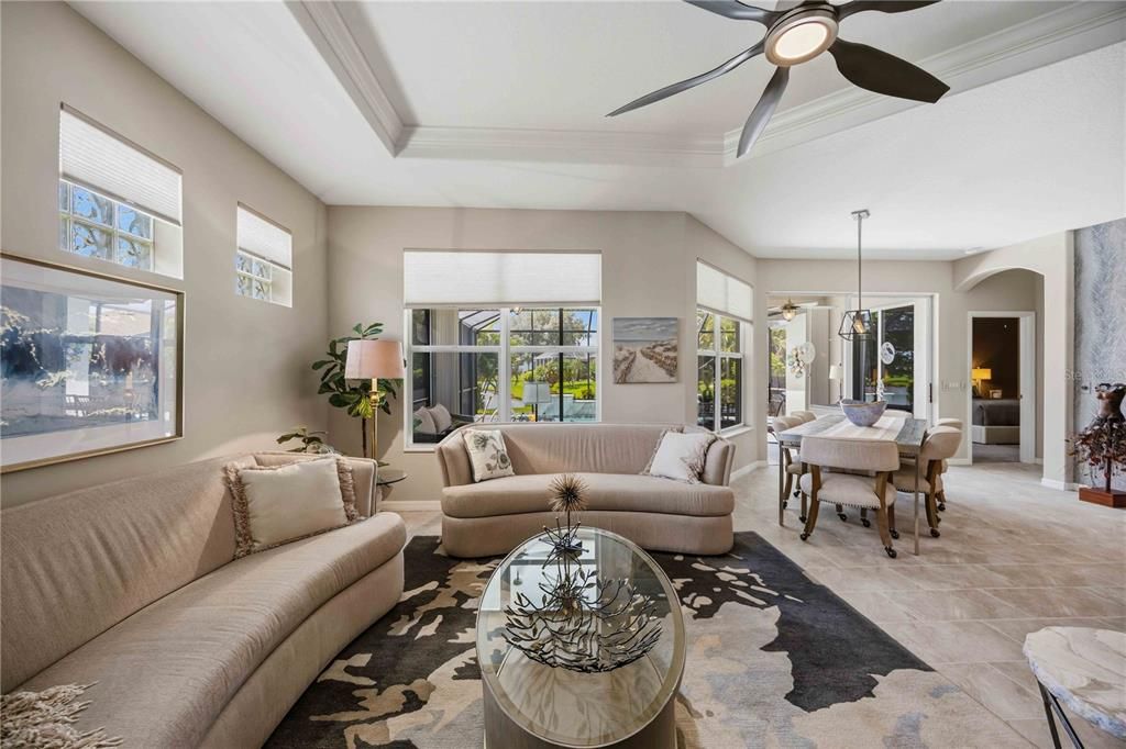 For Sale: $489,900 (3 beds, 2 baths, 1824 Square Feet)