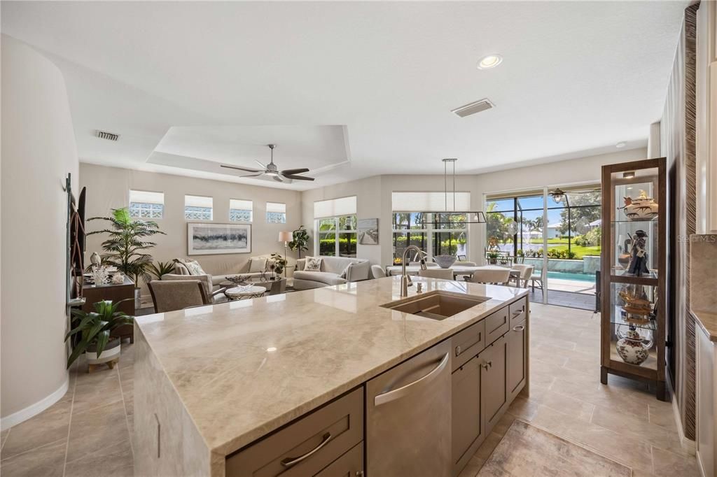For Sale: $489,900 (3 beds, 2 baths, 1824 Square Feet)
