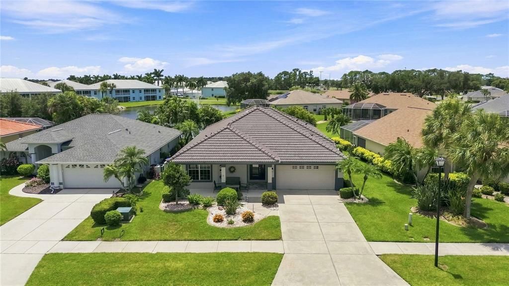 For Sale: $489,900 (3 beds, 2 baths, 1824 Square Feet)