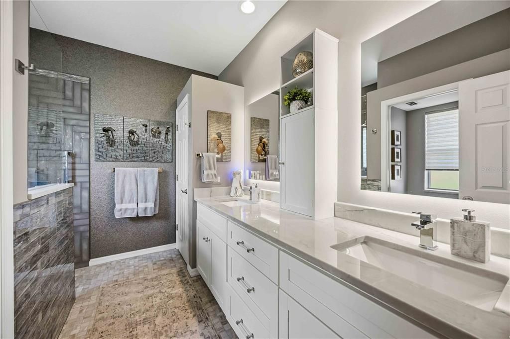 For Sale: $489,900 (3 beds, 2 baths, 1824 Square Feet)