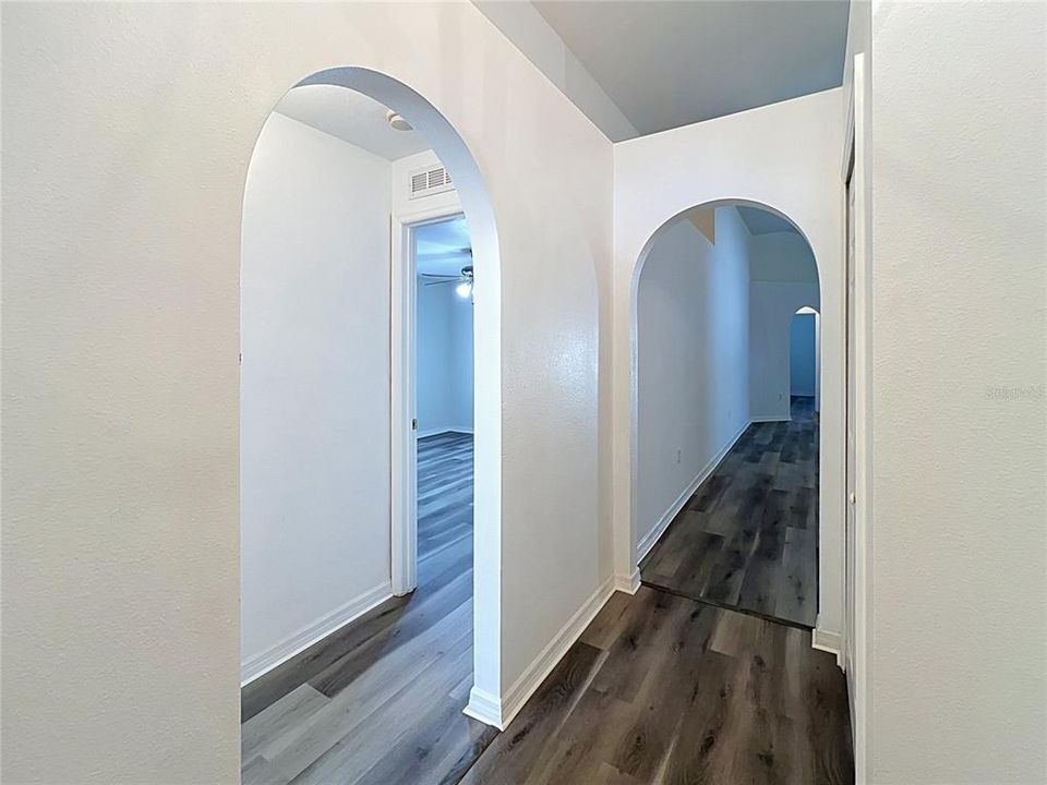 For Sale: $299,990 (4 beds, 2 baths, 2010 Square Feet)