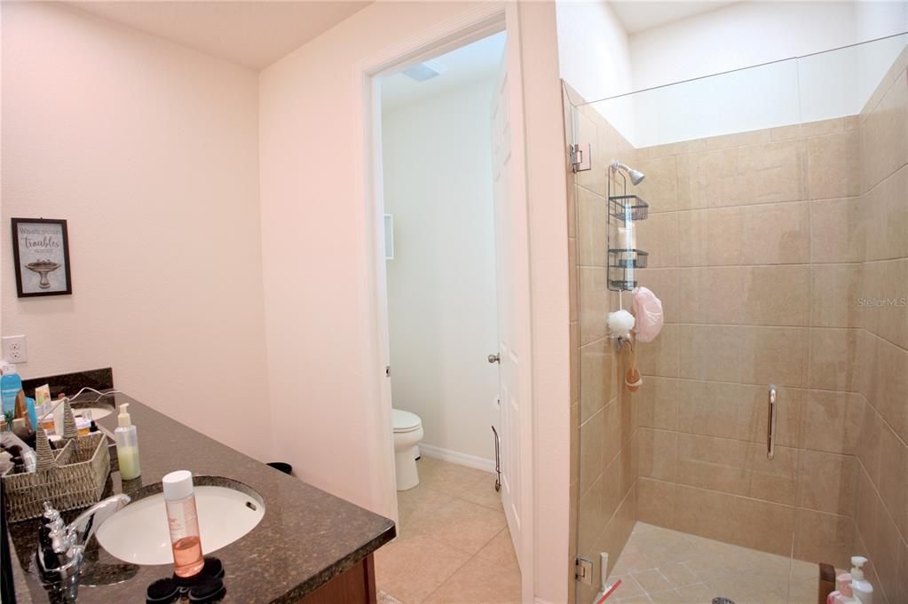 For Sale: $415,000 (3 beds, 2 baths, 1706 Square Feet)