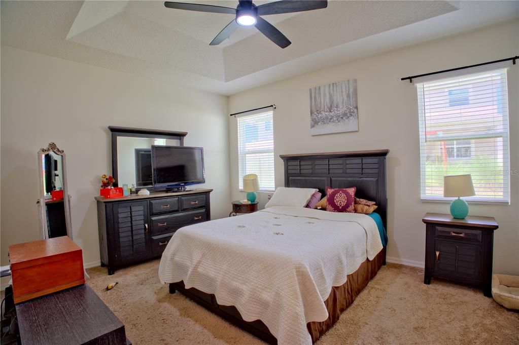 For Sale: $415,000 (3 beds, 2 baths, 1706 Square Feet)