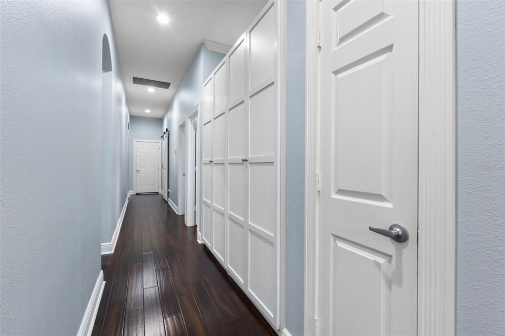 For Sale: $490,000 (4 beds, 2 baths, 2306 Square Feet)