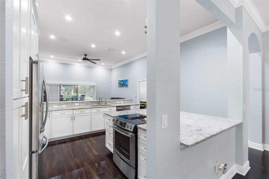 For Sale: $490,000 (4 beds, 2 baths, 2306 Square Feet)