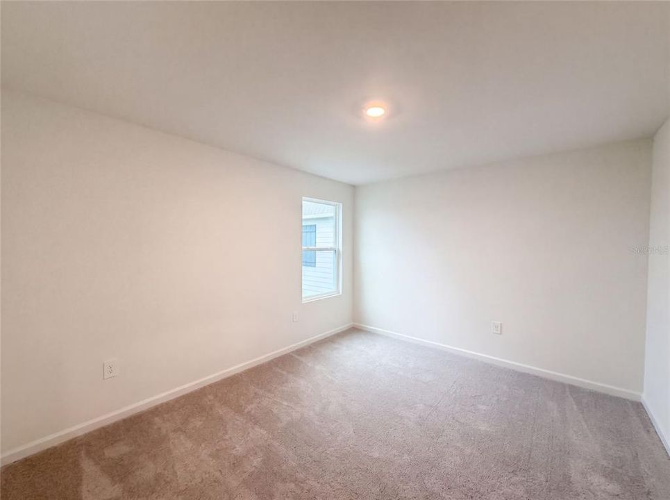 En Venta: $365,000 (5 camas, 2 baños, 2326 Pies cuadrados)