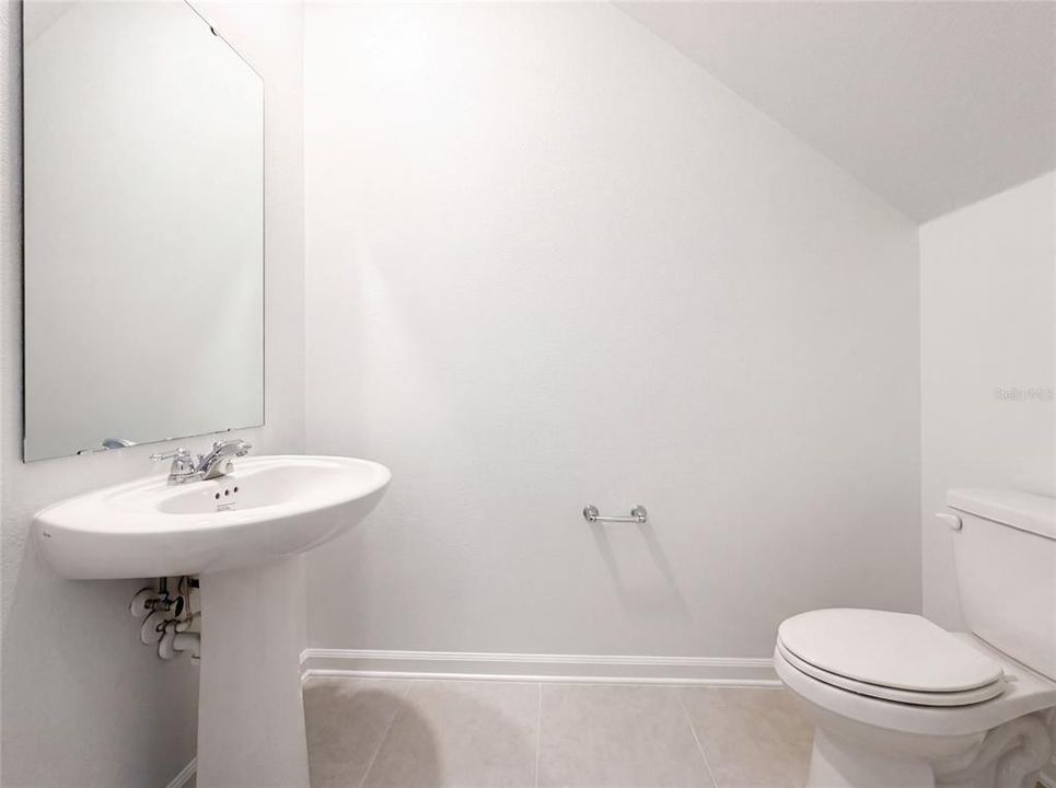 En Venta: $365,000 (5 camas, 2 baños, 2326 Pies cuadrados)