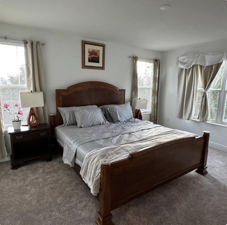For Sale: $815,000 (4 beds, 2 baths, 2220 Square Feet)
