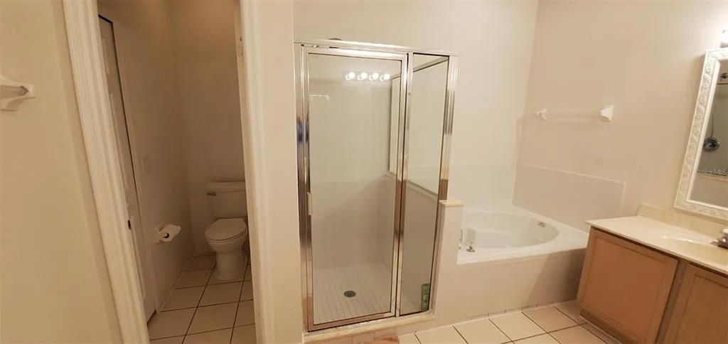 En Renta: $2,795 (4 camas, 2 baños, 1952 Pies cuadrados)