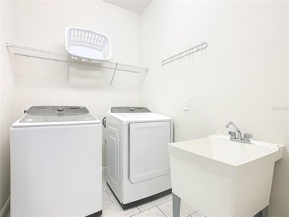 En Venta: $710,000 (5 camas, 5 baños, 2945 Pies cuadrados)
