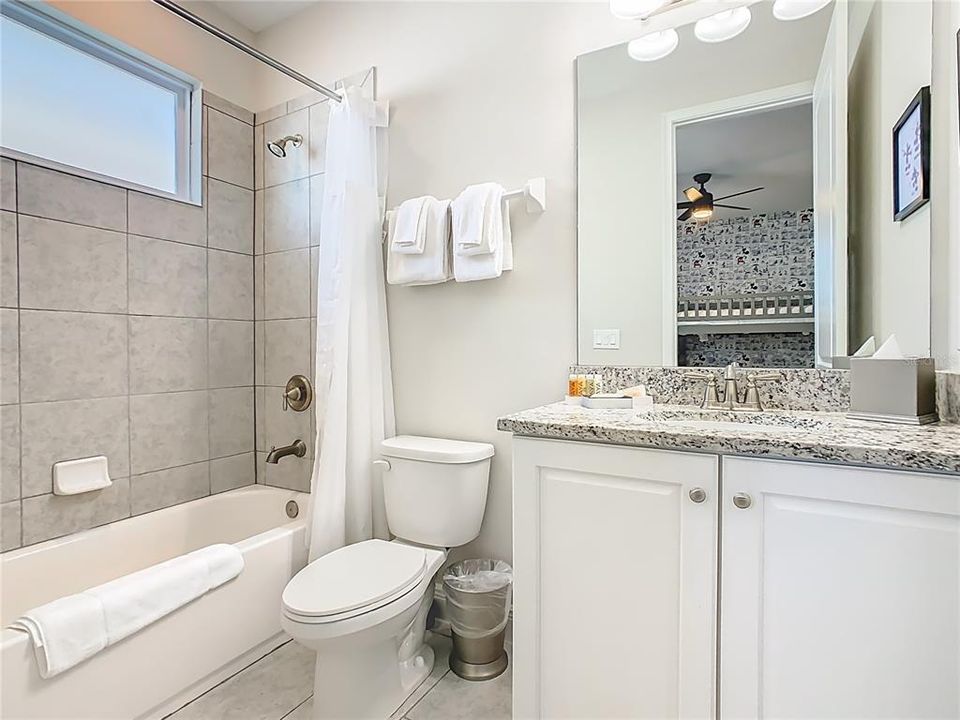 En Venta: $710,000 (5 camas, 5 baños, 2945 Pies cuadrados)