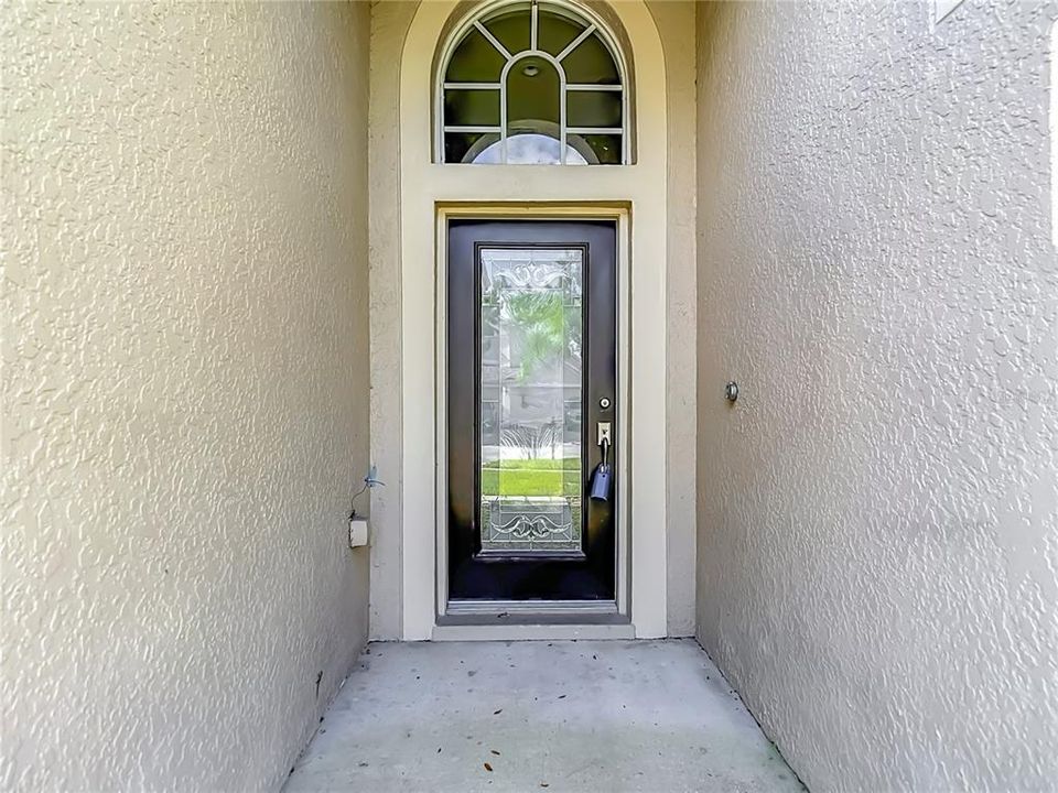 For Sale: $425,000 (4 beds, 2 baths, 2323 Square Feet)