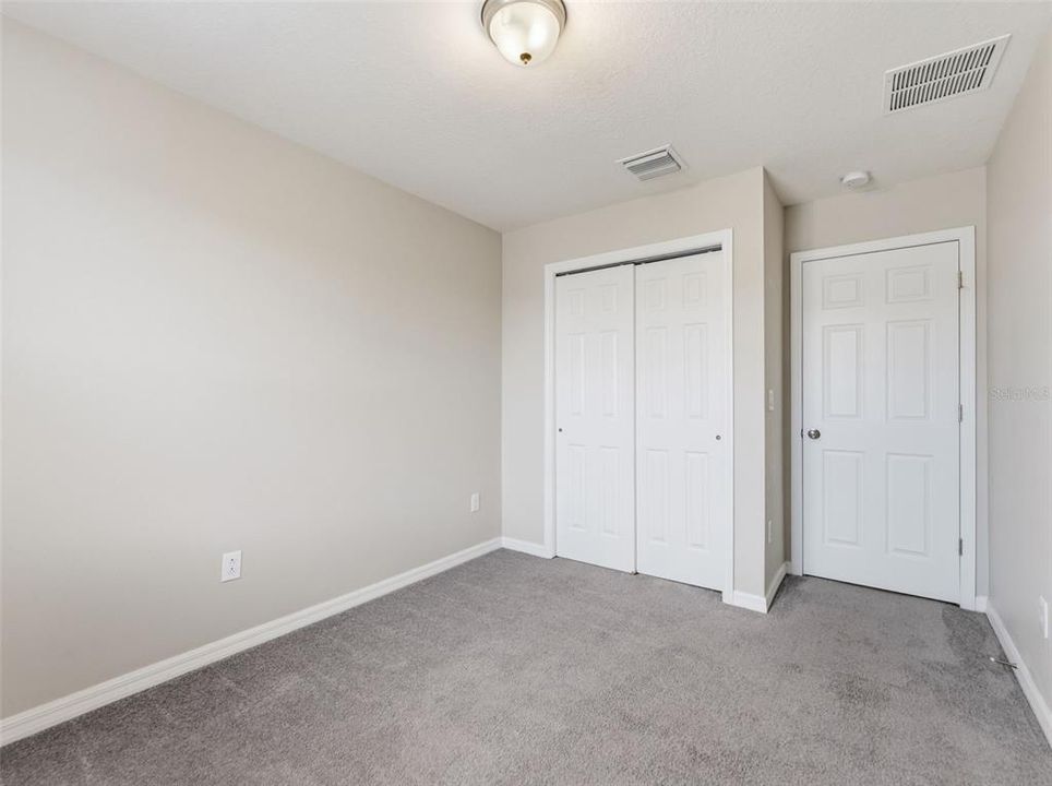 For Rent: $1,850 (3 beds, 2 baths, 1400 Square Feet)