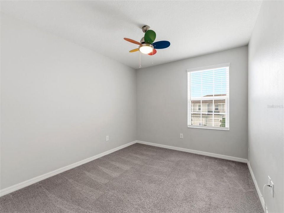 For Rent: $1,850 (3 beds, 2 baths, 1400 Square Feet)