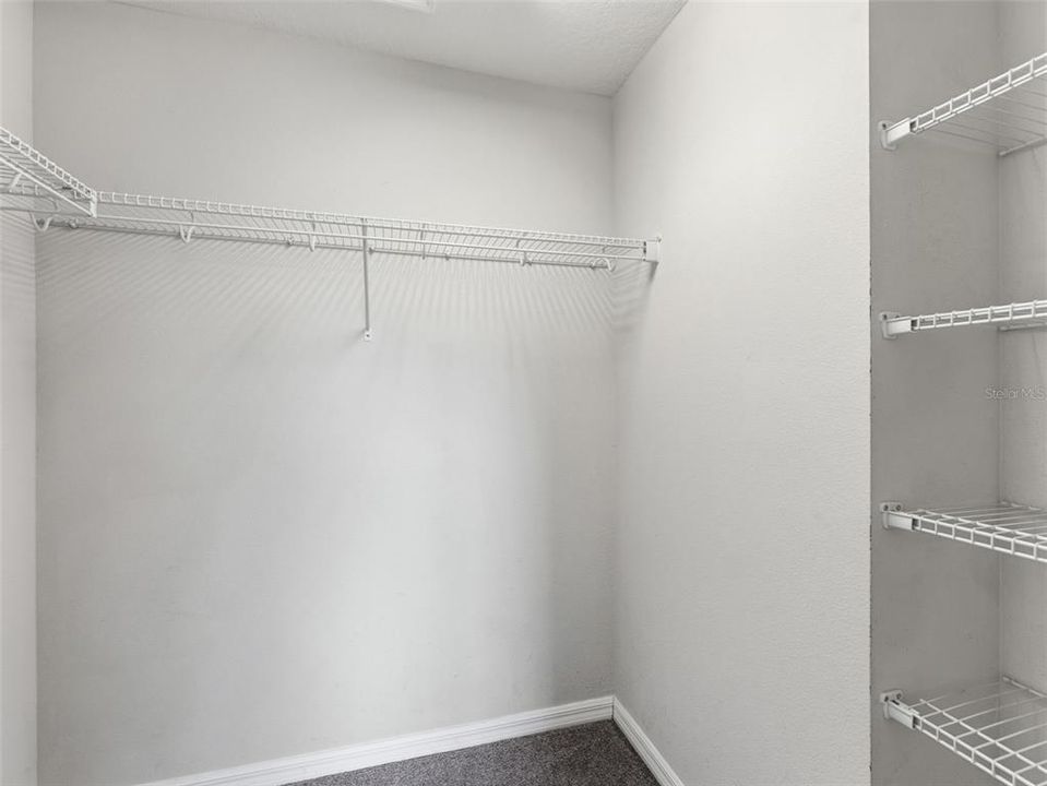 For Rent: $1,850 (3 beds, 2 baths, 1400 Square Feet)