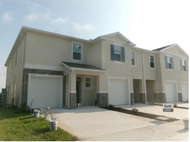 Vendido Recientemente: $402,990 (3 camas, 2 baños, 1673 Pies cuadrados)