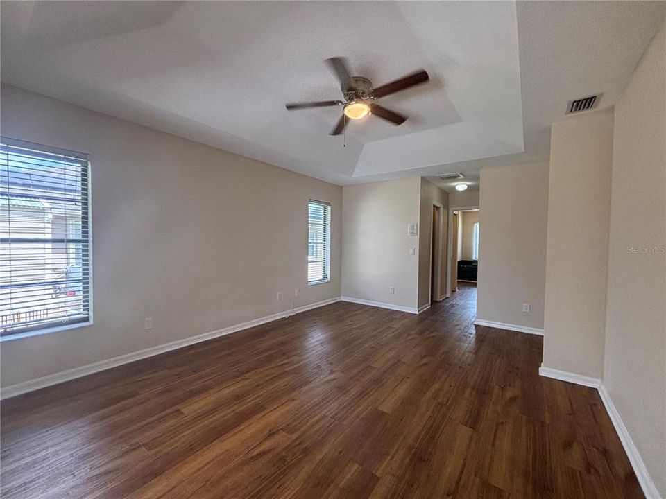 В аренду: $1,995 (3 спален, 2 ванн, 2374 Квадратных фут)