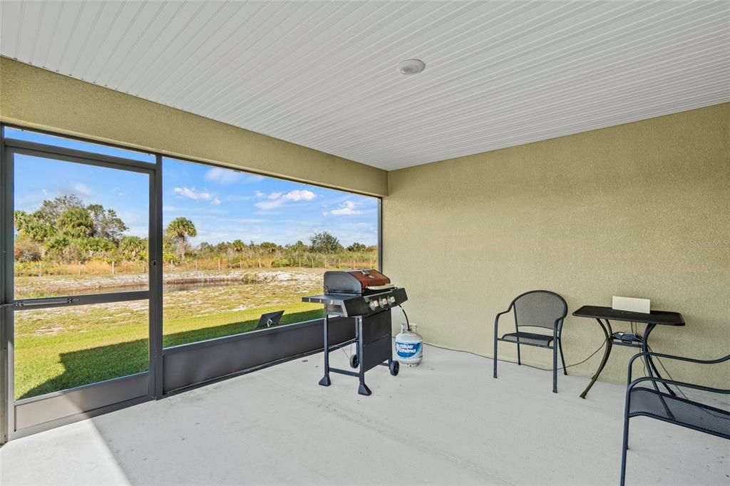 Active With Contract: $375,000 (3 beds, 2 baths, 1488 Square Feet)