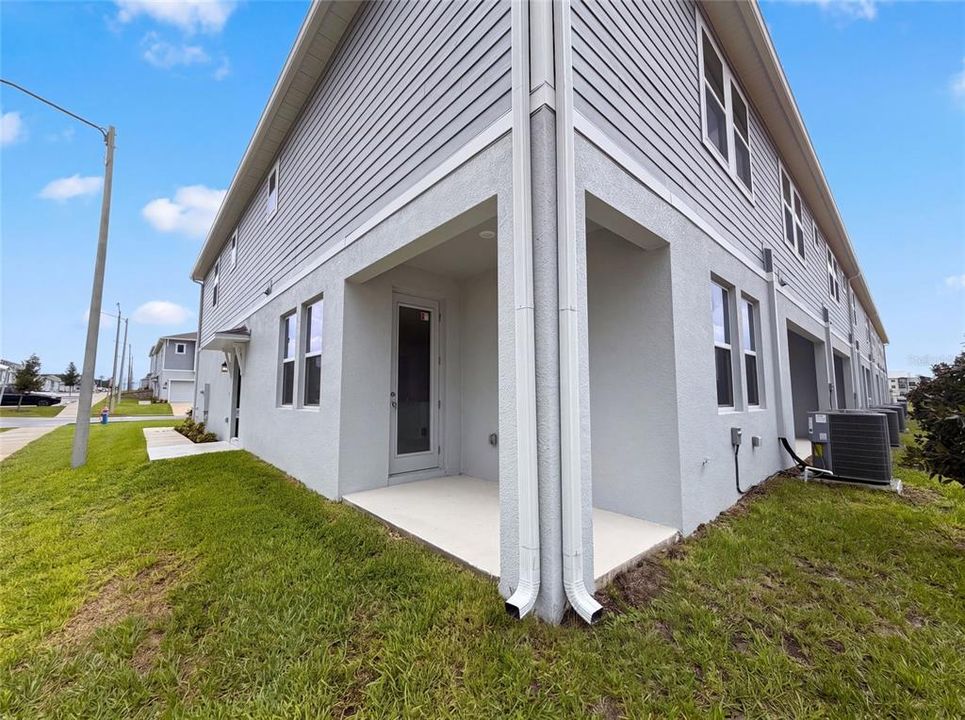 En Venta: $300,000 (3 camas, 2 baños, 1835 Pies cuadrados)