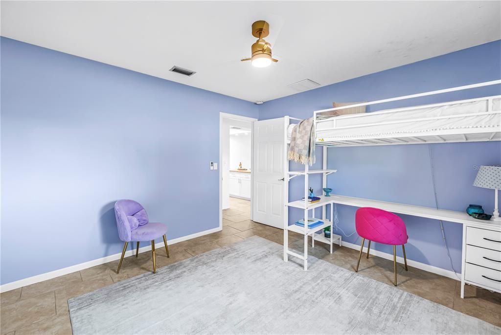 Active With Contract: $699,000 (3 beds, 2 baths, 1332 Square Feet)
