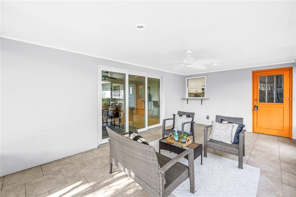 Active With Contract: $699,000 (3 beds, 2 baths, 1332 Square Feet)