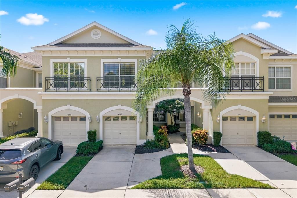 For Sale: $399,900 (3 beds, 2 baths, 1912 Square Feet)