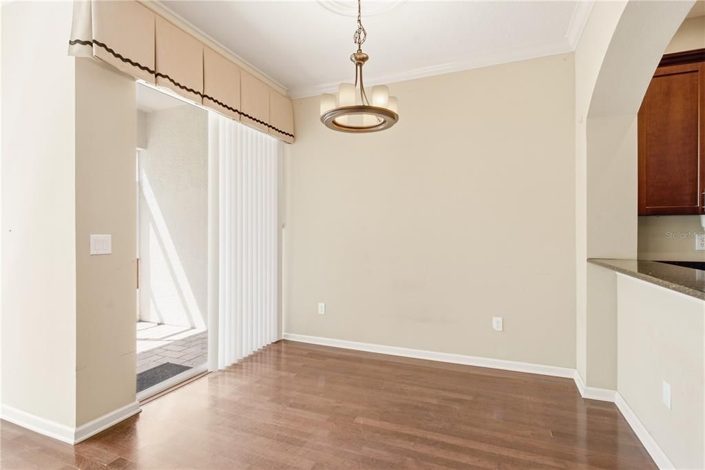 For Sale: $399,900 (3 beds, 2 baths, 1912 Square Feet)