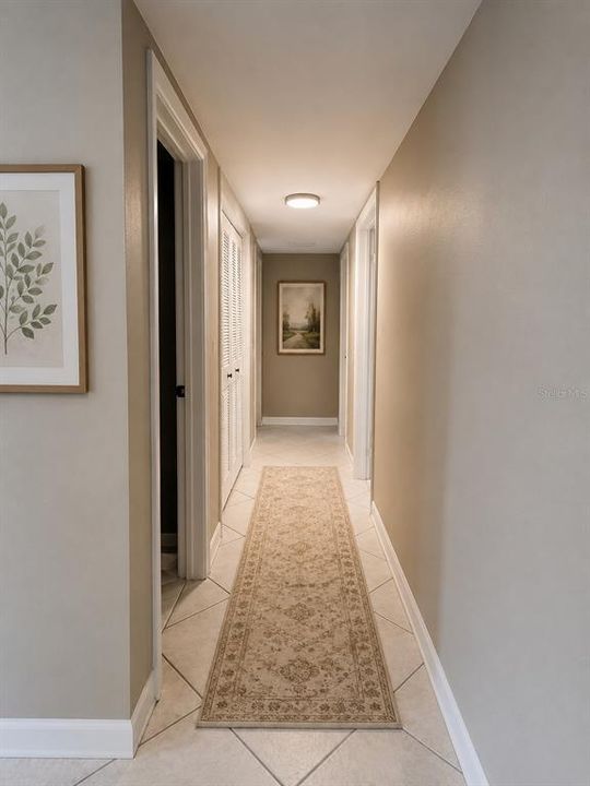 For Sale: $275,500 (4 beds, 2 baths, 1564 Square Feet)