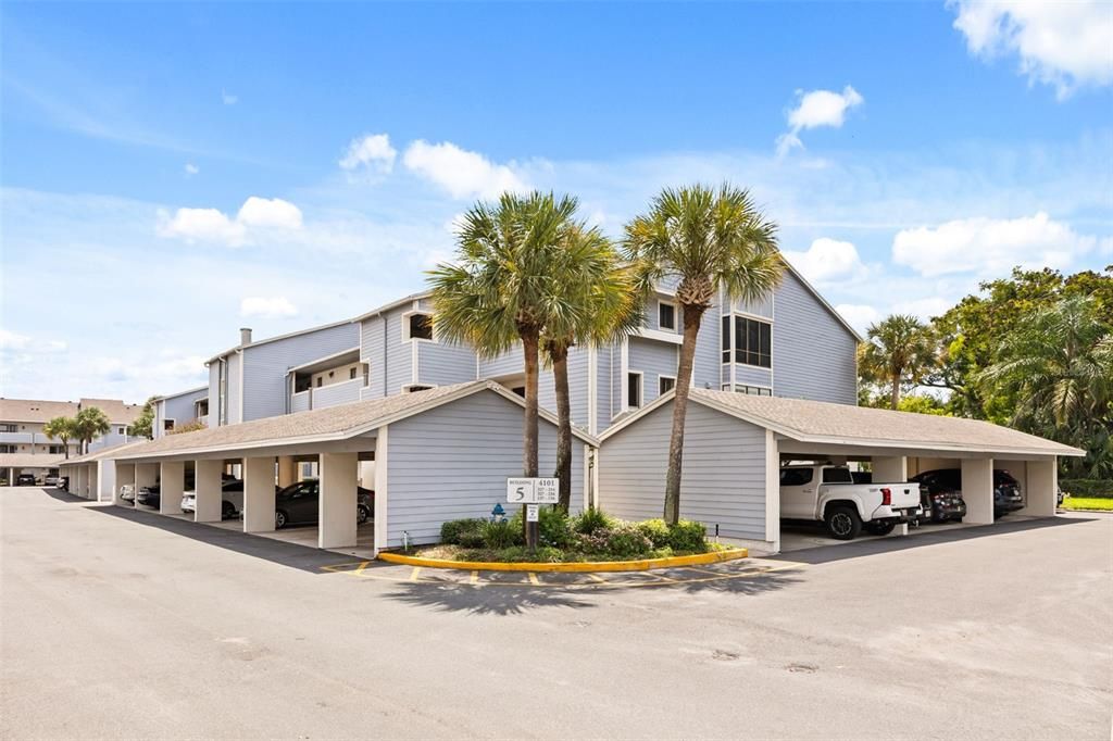 For Sale: $175,000 (2 beds, 2 baths, 1065 Square Feet)