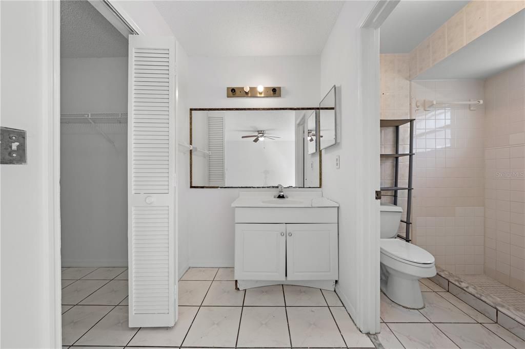 For Sale: $244,900 (3 beds, 2 baths, 1323 Square Feet)