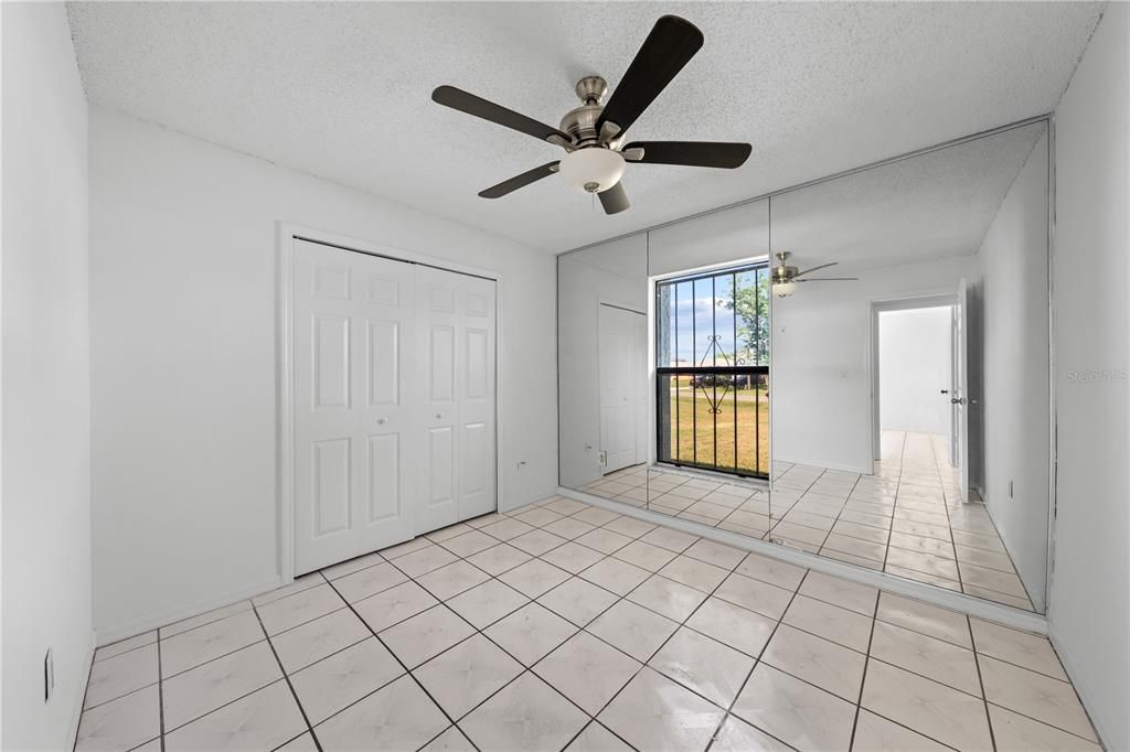 For Sale: $244,900 (3 beds, 2 baths, 1323 Square Feet)