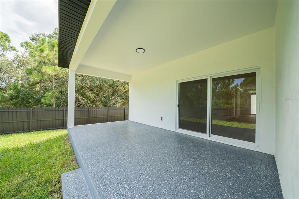 For Sale: $469,000 (4 beds, 3 baths, 2401 Square Feet)