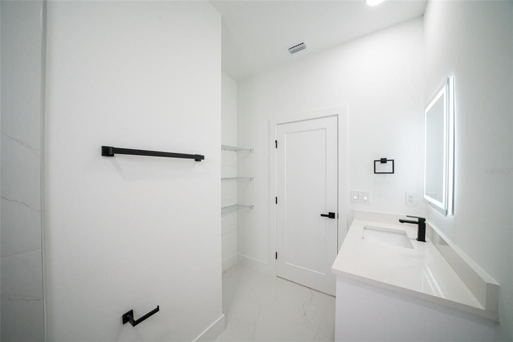 For Sale: $469,000 (4 beds, 3 baths, 2401 Square Feet)