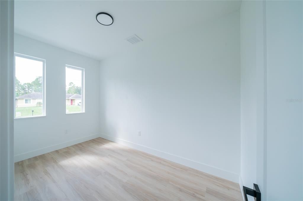 For Sale: $469,000 (4 beds, 3 baths, 2401 Square Feet)