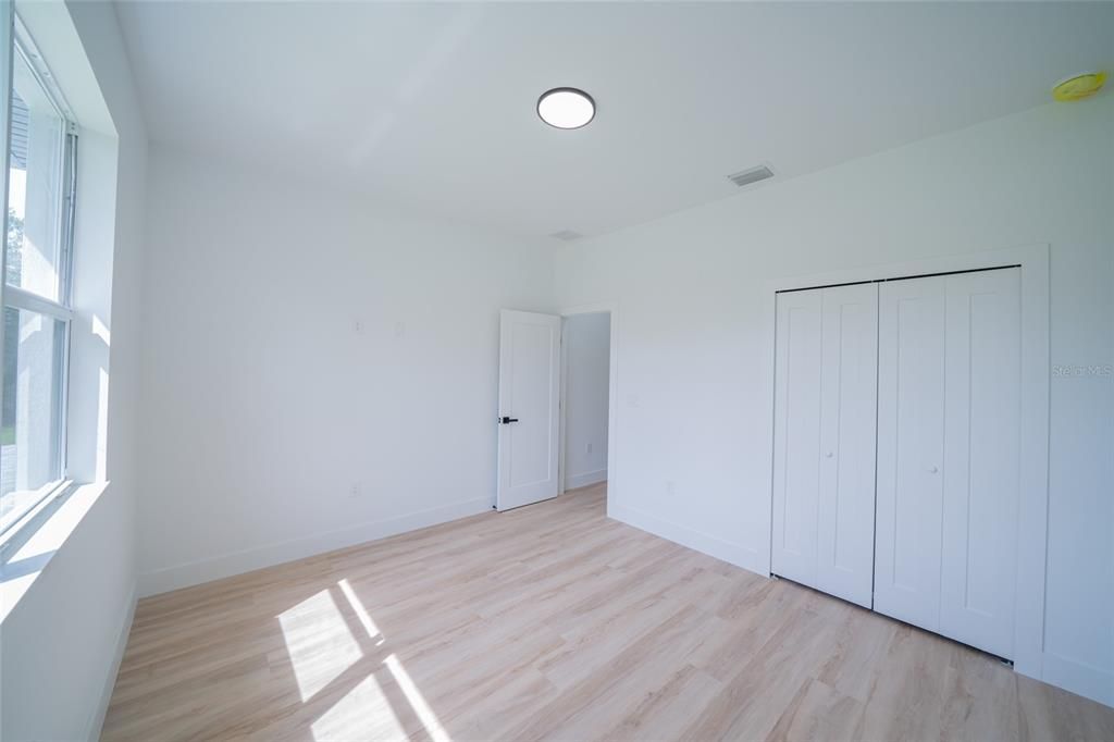 For Sale: $469,000 (4 beds, 3 baths, 2401 Square Feet)