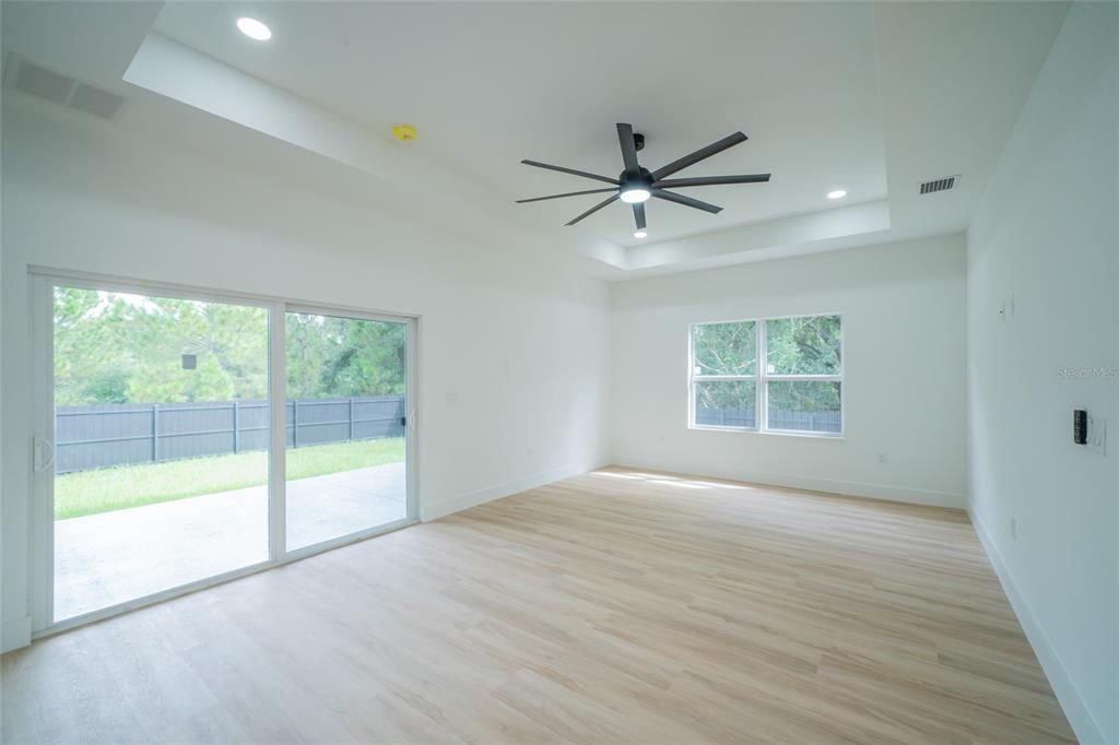 For Sale: $469,000 (4 beds, 3 baths, 2401 Square Feet)