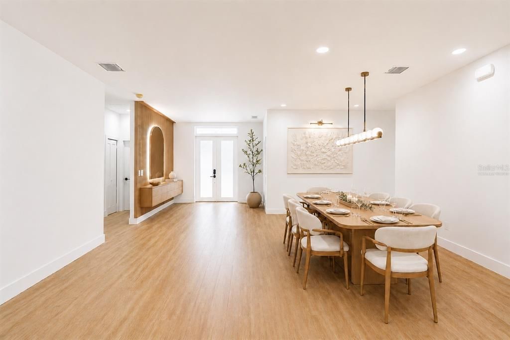 For Sale: $469,000 (4 beds, 3 baths, 2401 Square Feet)