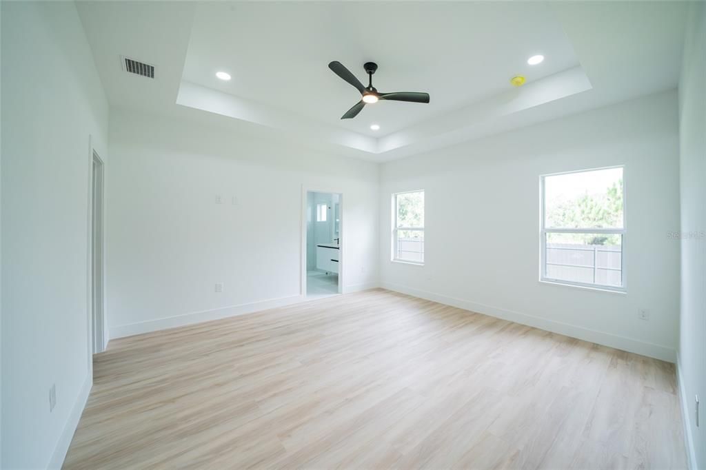 For Sale: $469,000 (4 beds, 3 baths, 2401 Square Feet)