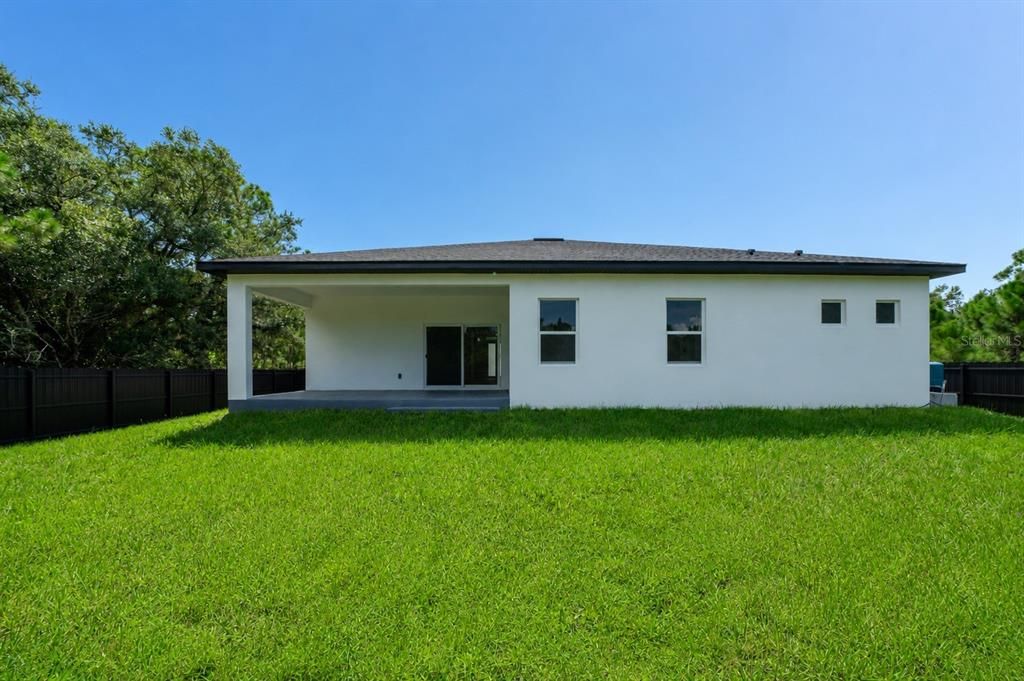 For Sale: $469,000 (4 beds, 3 baths, 2401 Square Feet)