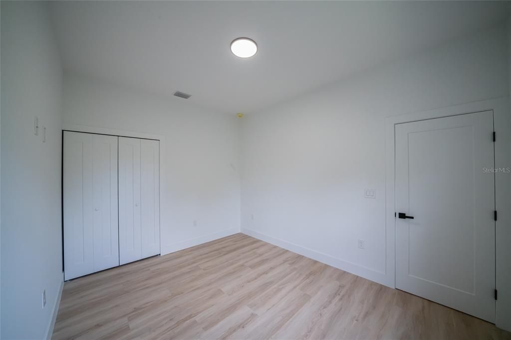 For Sale: $469,000 (4 beds, 3 baths, 2401 Square Feet)
