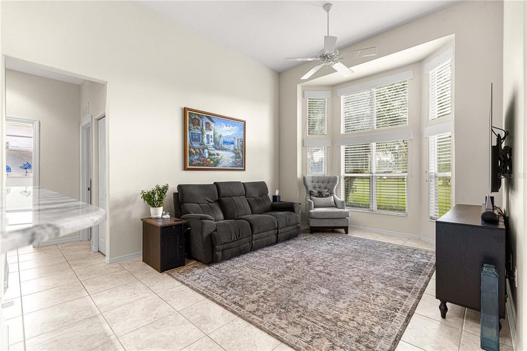 Active With Contract: $400,000 (3 beds, 2 baths, 2069 Square Feet)