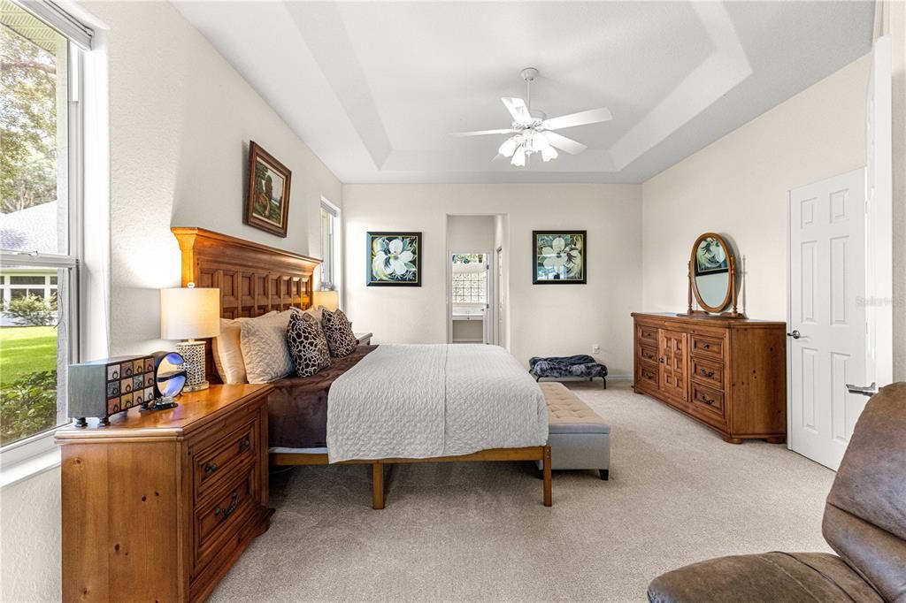 Active With Contract: $400,000 (3 beds, 2 baths, 2069 Square Feet)